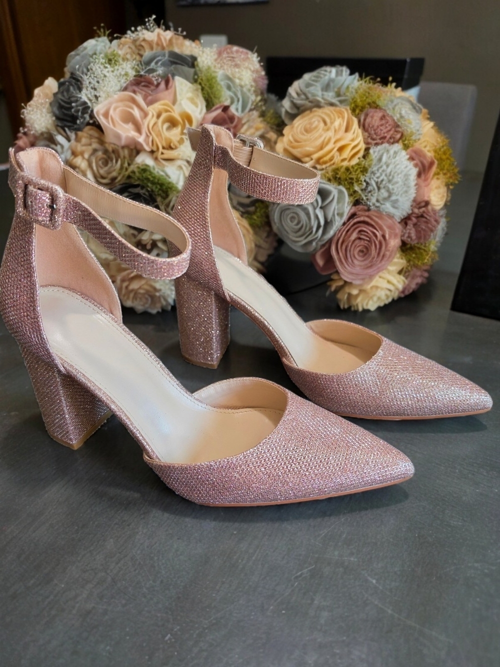 Azazie Rose Gold Glitter Ankle Strap Block Heels Size 7 NWOT